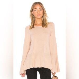 ELIZABETH AND JAMES blush belle sleeve sweater - M